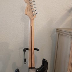 Squier Fender Stratocaster Electric Guitar 