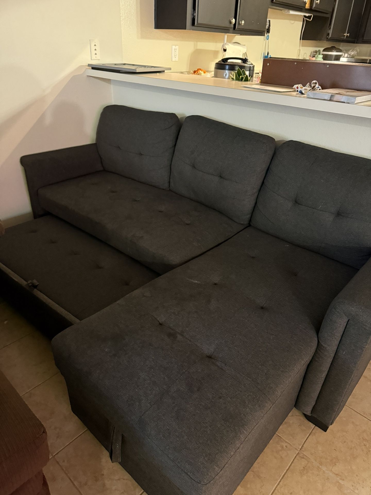 Sectional Sofa (gray)