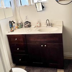 Vanity + Sink Top (no Faucet) 