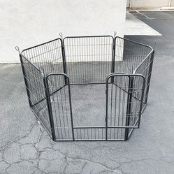 (New in box) $85 Heavy Duty Dog Pet Playpen Fence Gate, 6-Panels X (32” Tall X 32” Wide)
