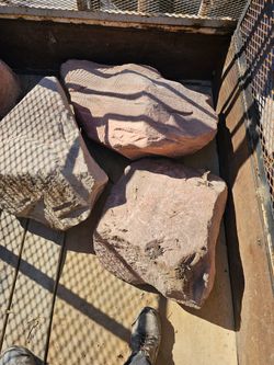 Big Rocks 200 To 600 Pounds