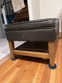 Used ottoman ready for pickup