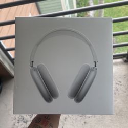Apple AirPods Max Silver + 2 Years Apple Care 
