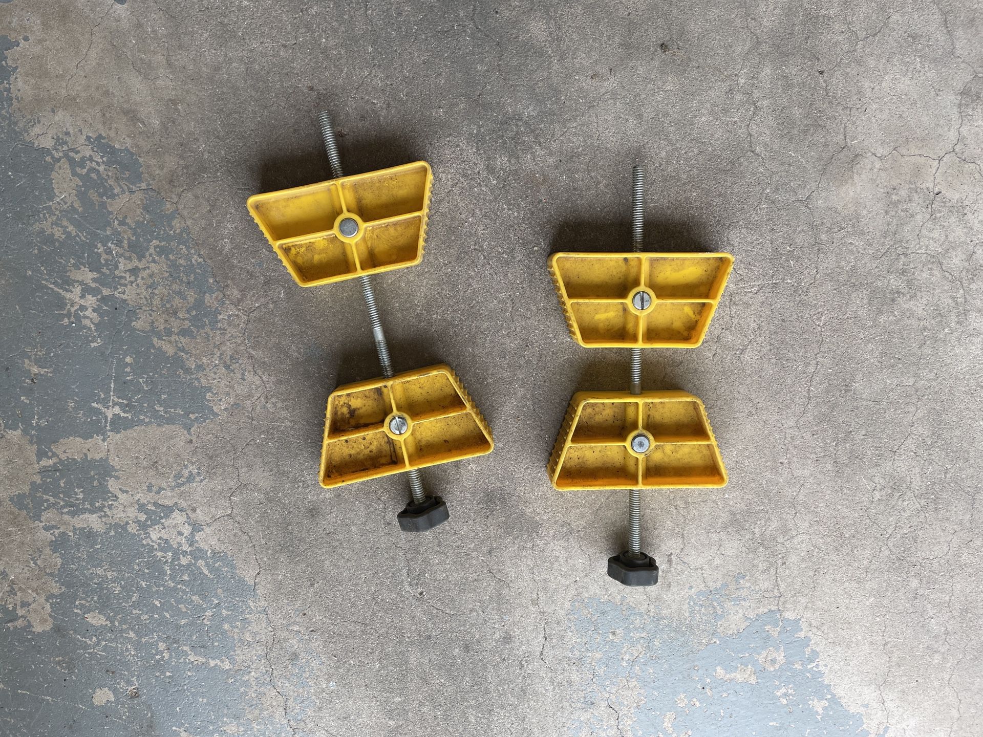 Camco Large RV Wheel Stop 