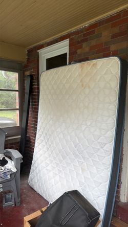 Queen mattress