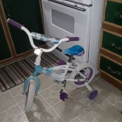 4 Bikes  / Tricycle All In Great Condition,  Individual Prices Are Below 