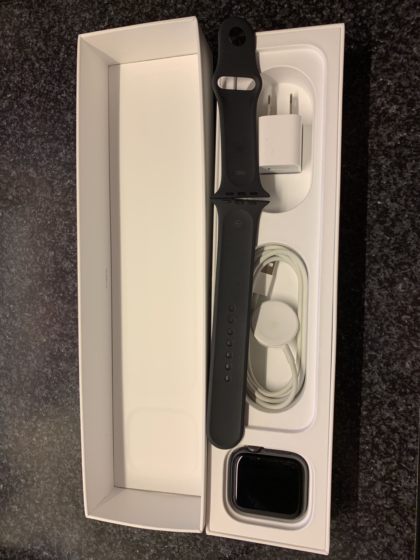 Apple watch 4, 44mm space gray, Gps + Cellular