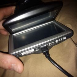 2 Tom Tom GPS Devices