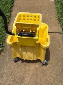 Cleaning buckets