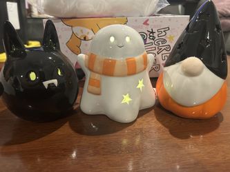 NEW-Target LOT OF 3 Ceramic Light Up Bat, Ghost,Nome Figure-Halloween