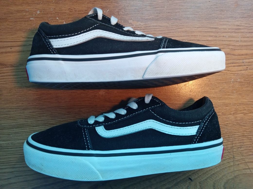 Vans Shoes Kids Size 2.0 Very Clean