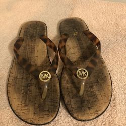 Michael Kors Cork & Tortoise Flip Flops Thongs Size 8R