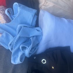 Medium clothing bundle