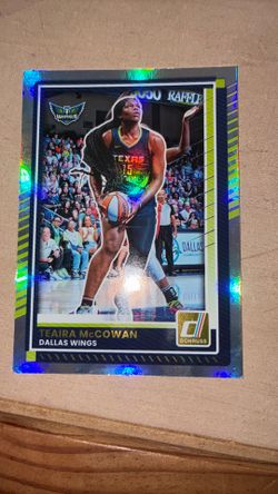 Teaira McCowan Dallas Wings Card