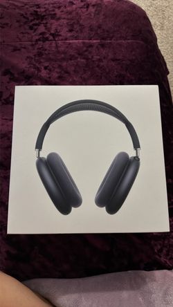 Apple AirPods Max Headphones