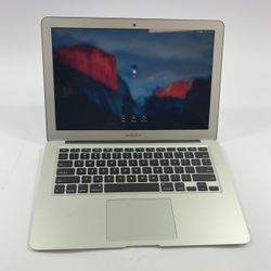 2015 Apple MacBook Air 13.3" i5 1.6GHz 8GB RAM 128GB Silver A1466