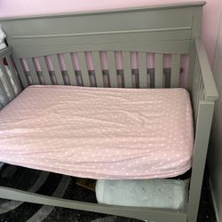 Baby Crib With Mattress