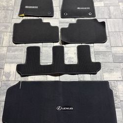 2022 Lexus RX350L Mats