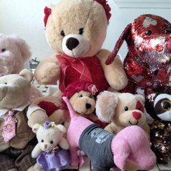 Valentine's Plush Lot