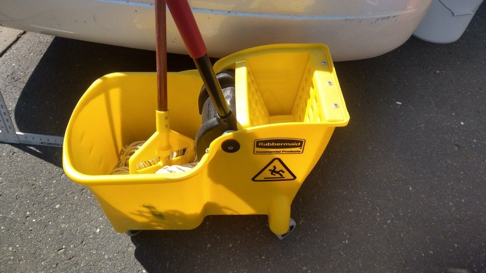 Industrial Mop Bucket And Mop