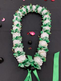 Custom Ribbon Lei