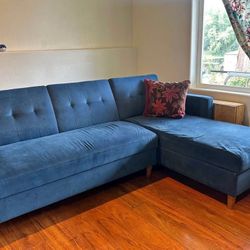 Sectional Couch 