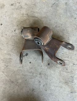 Shackles GMC/Chevy 99 And UP20