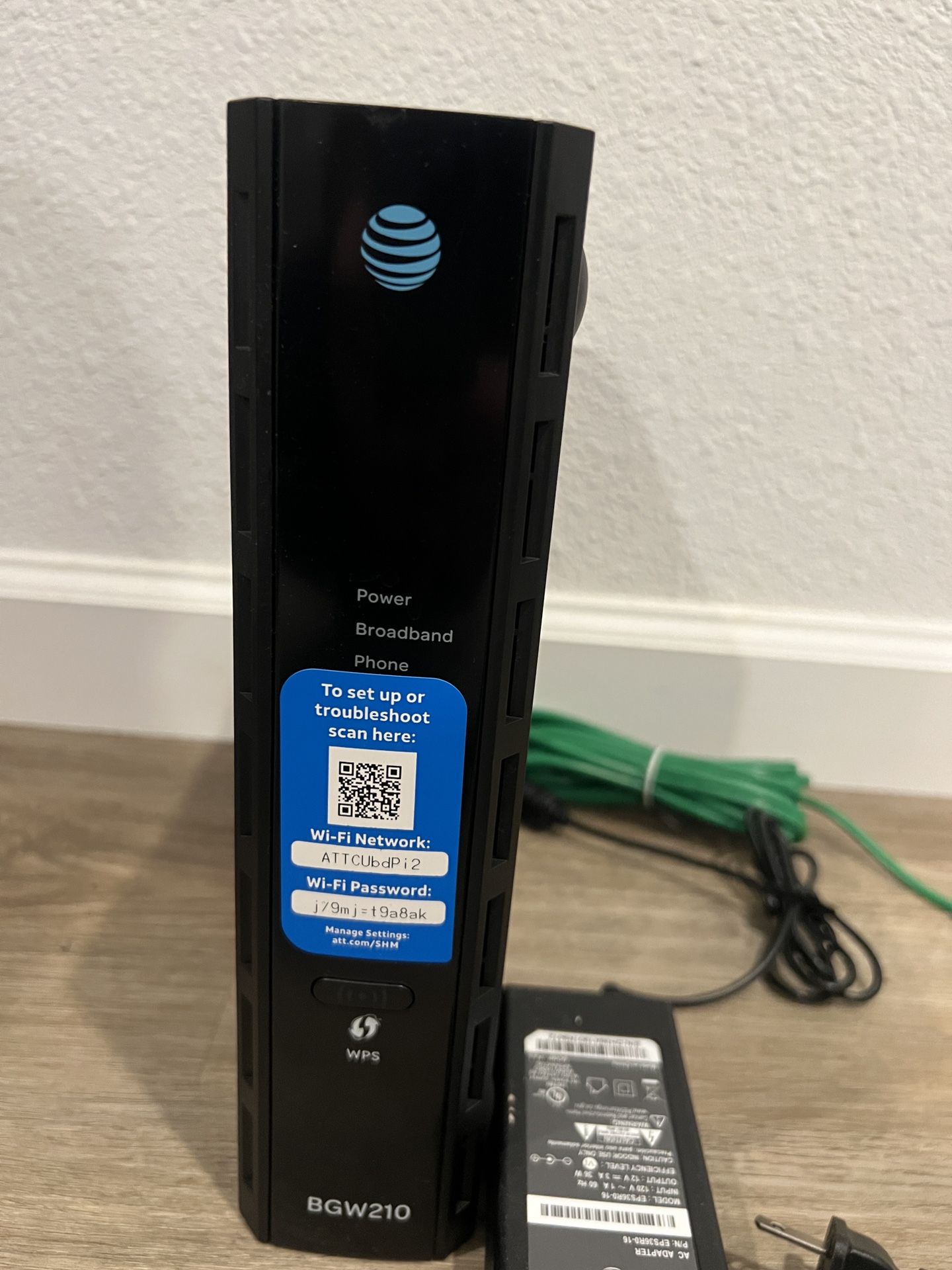 AT&T Arris BGW210-700 Broadband Gateway WiFi Modem Router w/ AC adapter 