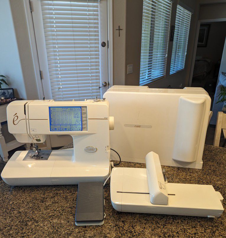 BABY LOCK ESe 2  Esante Sewing & Embroidery Machine with pedal & Accessories  Meet In Maricopa, Chandler 