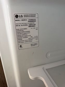 LG Refrigerator Model LTCS20020S