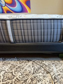 Mattress and Boxspring