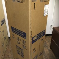 New 40 gal Natural Gas Water Heater (includes installation) 