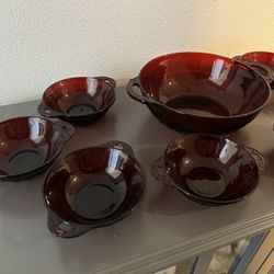 Vintage Mid-Century Coronation Berry Bowl Set