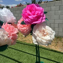Gaint Flowers Backdrop 