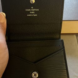 LV Credit Card Wallet New 