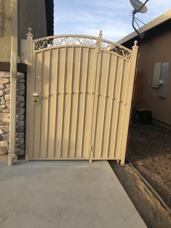 Gate for sale