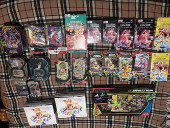 One piece / Pokemon cards ETB & boosters