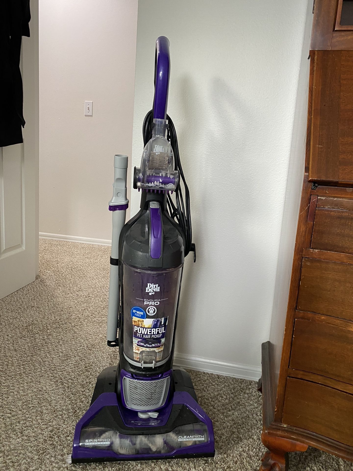 Dirt Devil Endura Pro Pet Vacuum