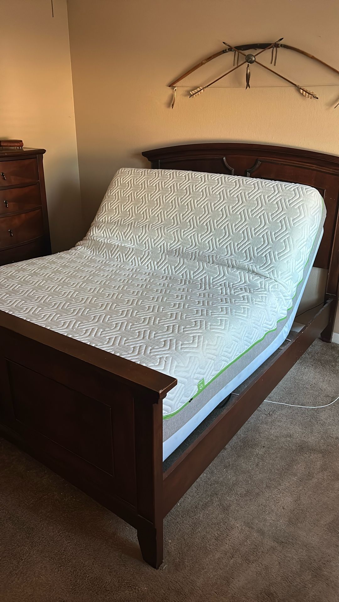 Tempura-Pedic Adjustable Head And Leg Bed, Can’t Beat This $