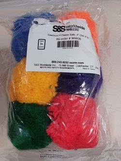 New Spectrum Fleece Ball Set Of 6