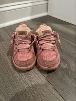 Ugg toddler shoes size 9t