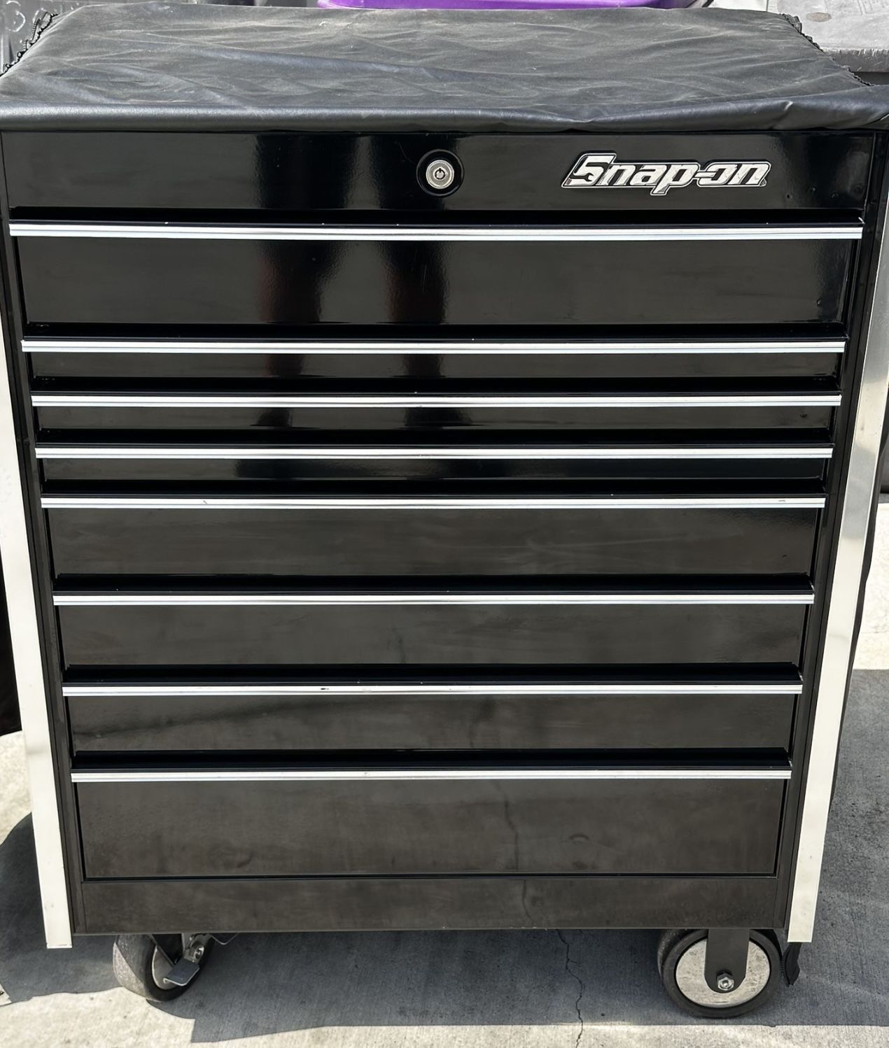 Snap on Tool box With Cover