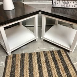 Beautiful Farmhouse Style Coffee Table Set