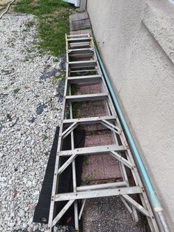 Aluminum Extension Ladder