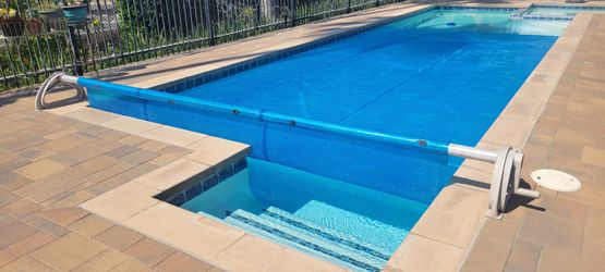 Solar Pool Cover with Reel
