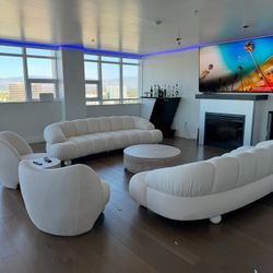 4 Piece Furniture Set 