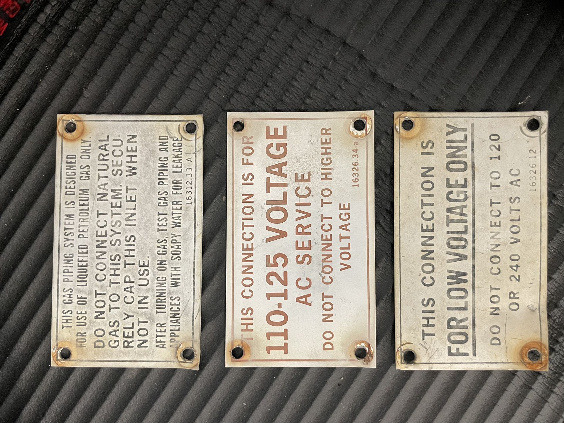 1973 Shasta Starflyte Trailer Camper Original Set Of 3 Voltage Signs