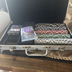 Brand New Poker Set 
