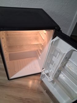 Kenmore Mini Fridge