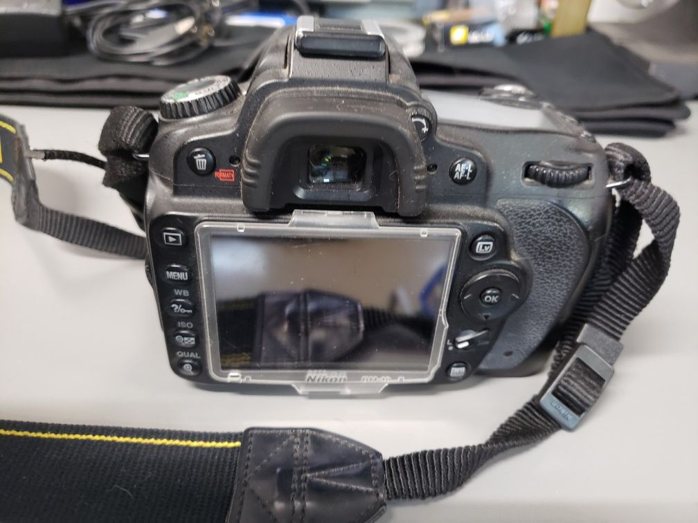 NIKON D90 DSLR Camera and accessories